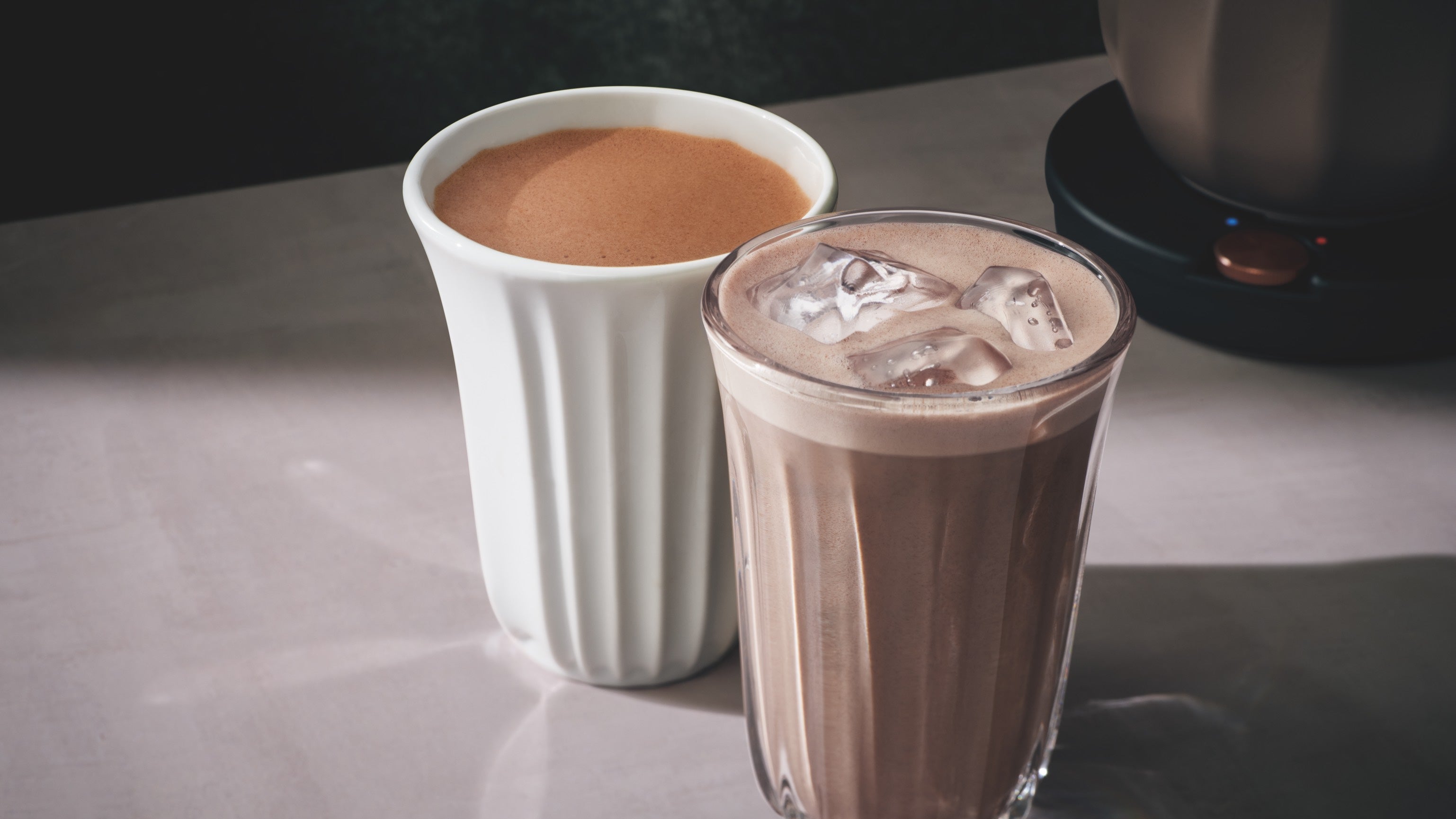 Hotel Chocolat VELVETISER 限定WHITE 新品・未使用 Velvetiser - Hot Chocolate Machine